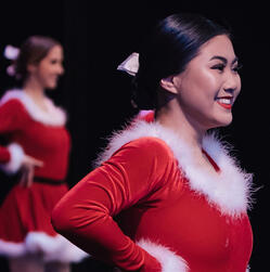 Kickline Red